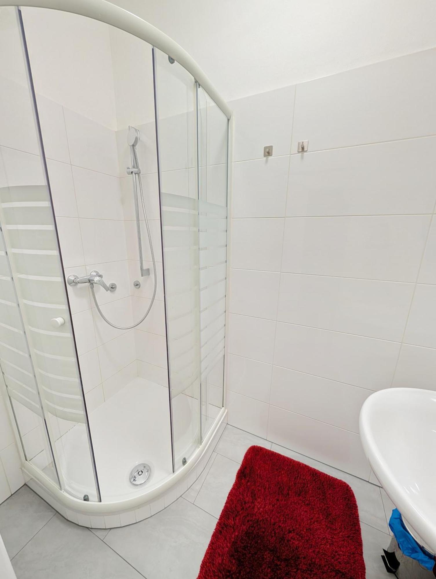 Charming At Maerzstrasse Close To Attractions Mz18 Wien