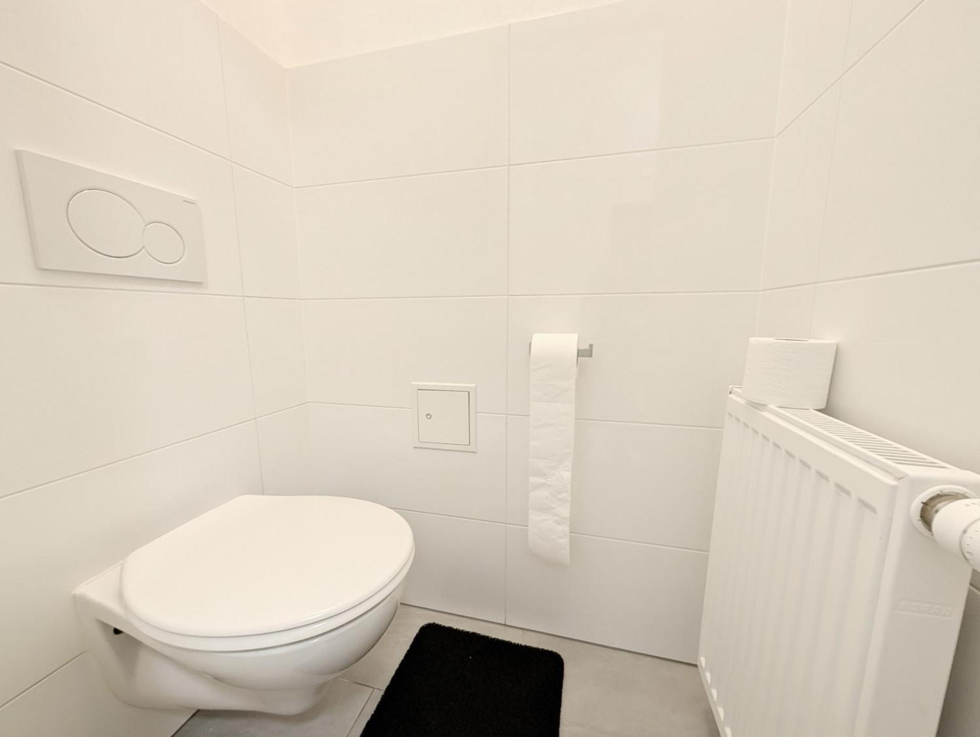 Apartment Charming At Maerzstrasse Close To Attractions Mz18 *