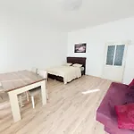 Charming Stay At Maerzstrasse Apartment Close To Vienna Attractions Mz18
