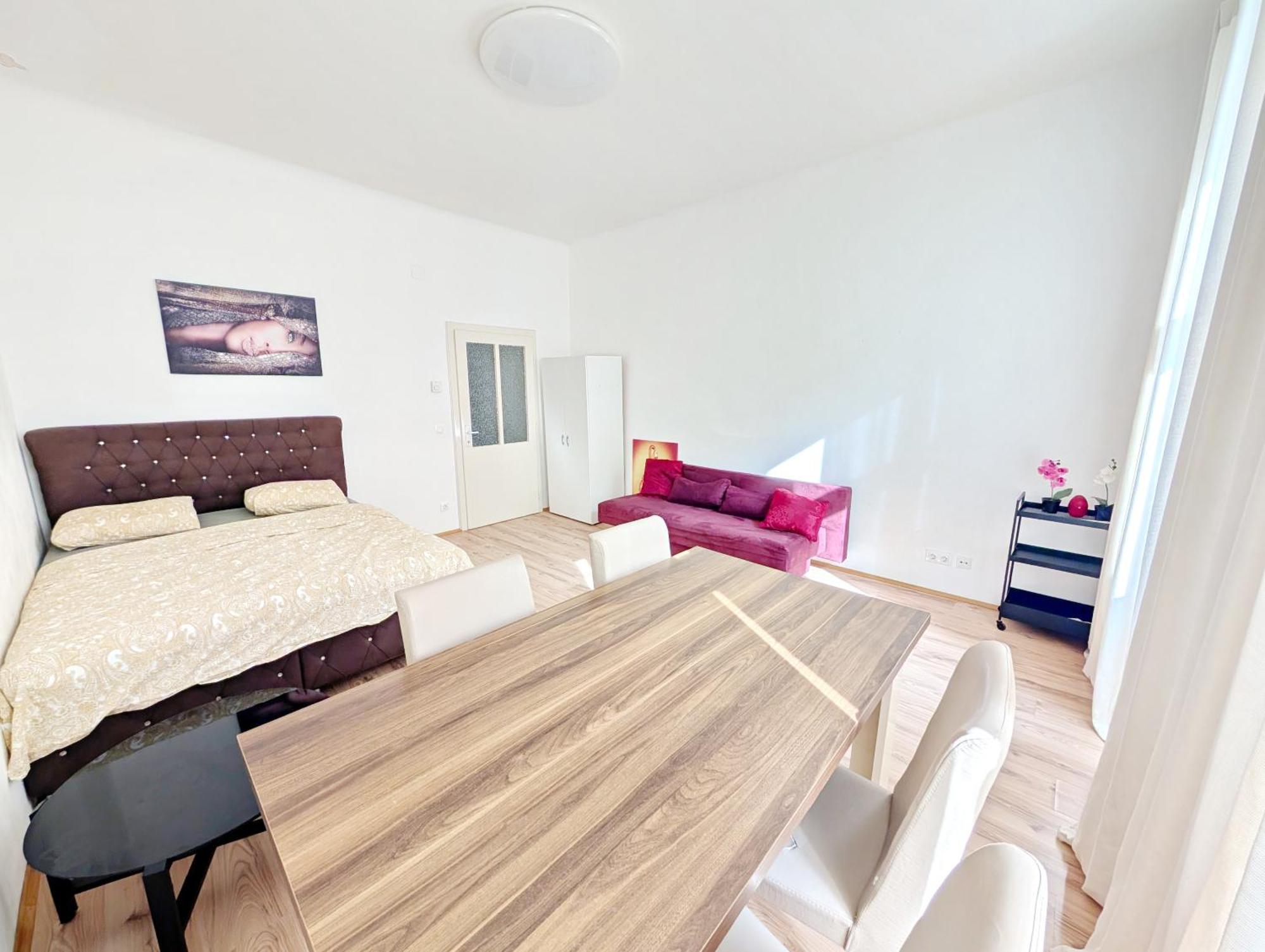 Charming At Maerzstrasse Close To Attractions Mz18 Apartment Wien